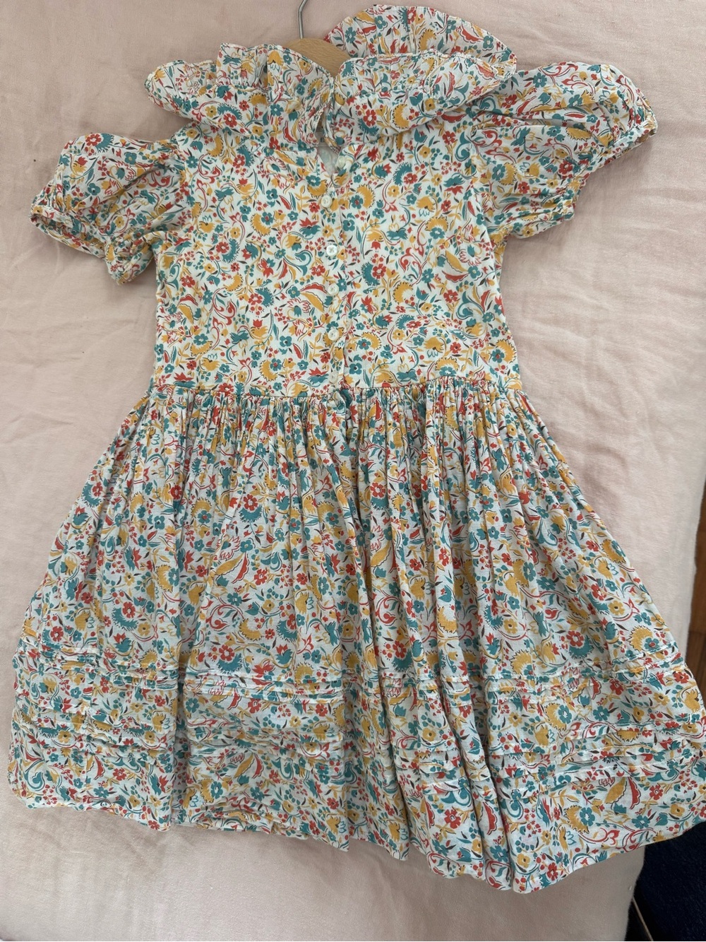Doen Girls Floral Puff-Sleeve Cotton Dress White with Yellow & Teal Floral Print - Picture 3 of 3